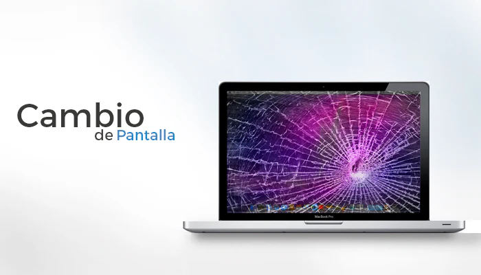 Técnico realizando cambio de pantalla retina a un MacBook Pro en servicio técnico Ideatecnia